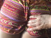擁有多汁的屁股拉丁裔熟婦